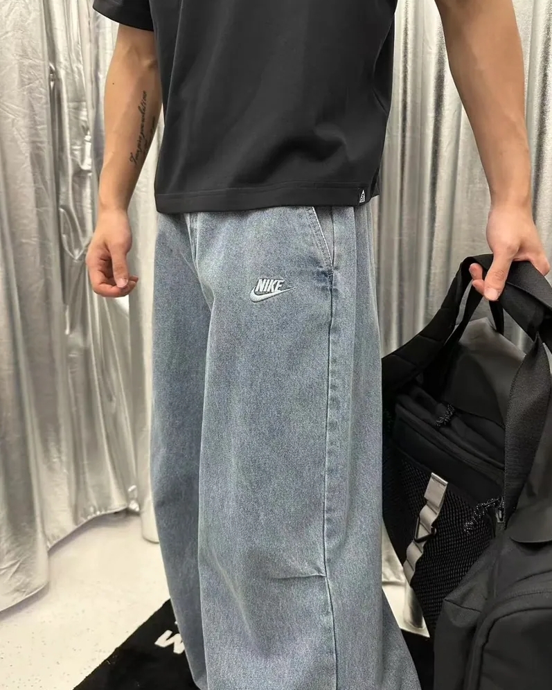 <國外限定> Nike Sportswear 牛仔 彎刀褲 寬褲 IF0625440