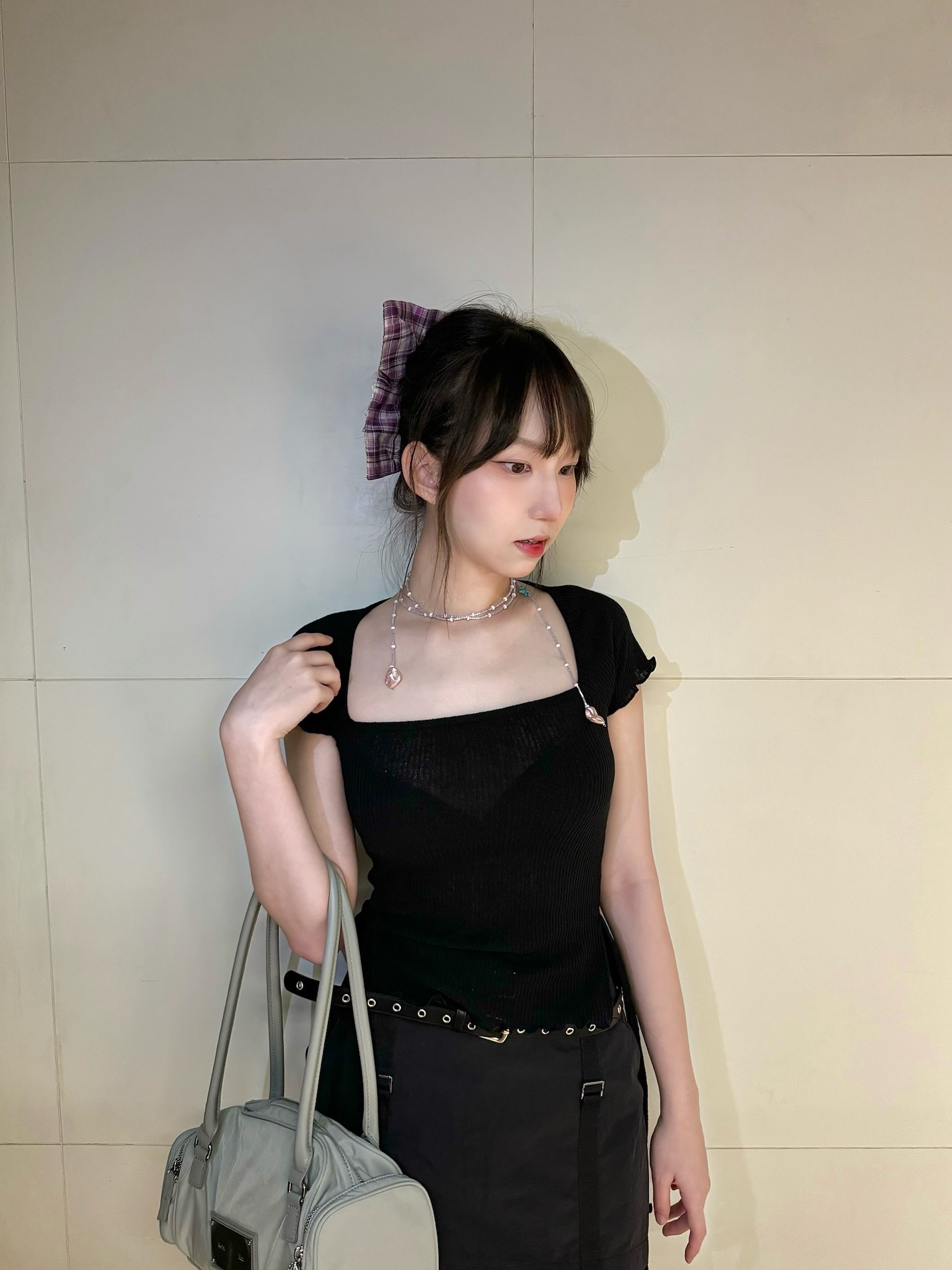 #T011 方領木耳邊側綁帶上衣