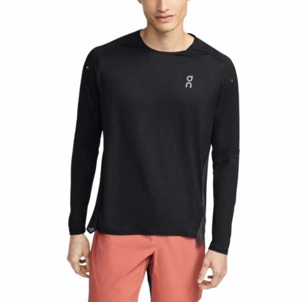 On 休閒運動長T