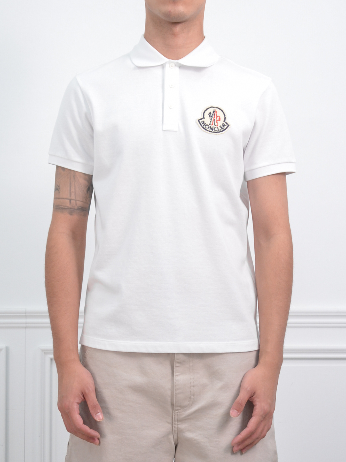 MONCLER 像素標POLO衫 黑/白【20918A0000589A1600A】