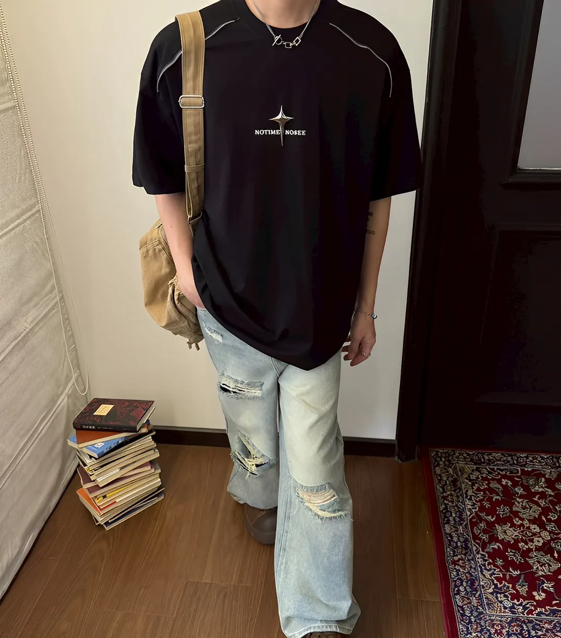 星芒 立體 別針 拉鍊 造型 短袖