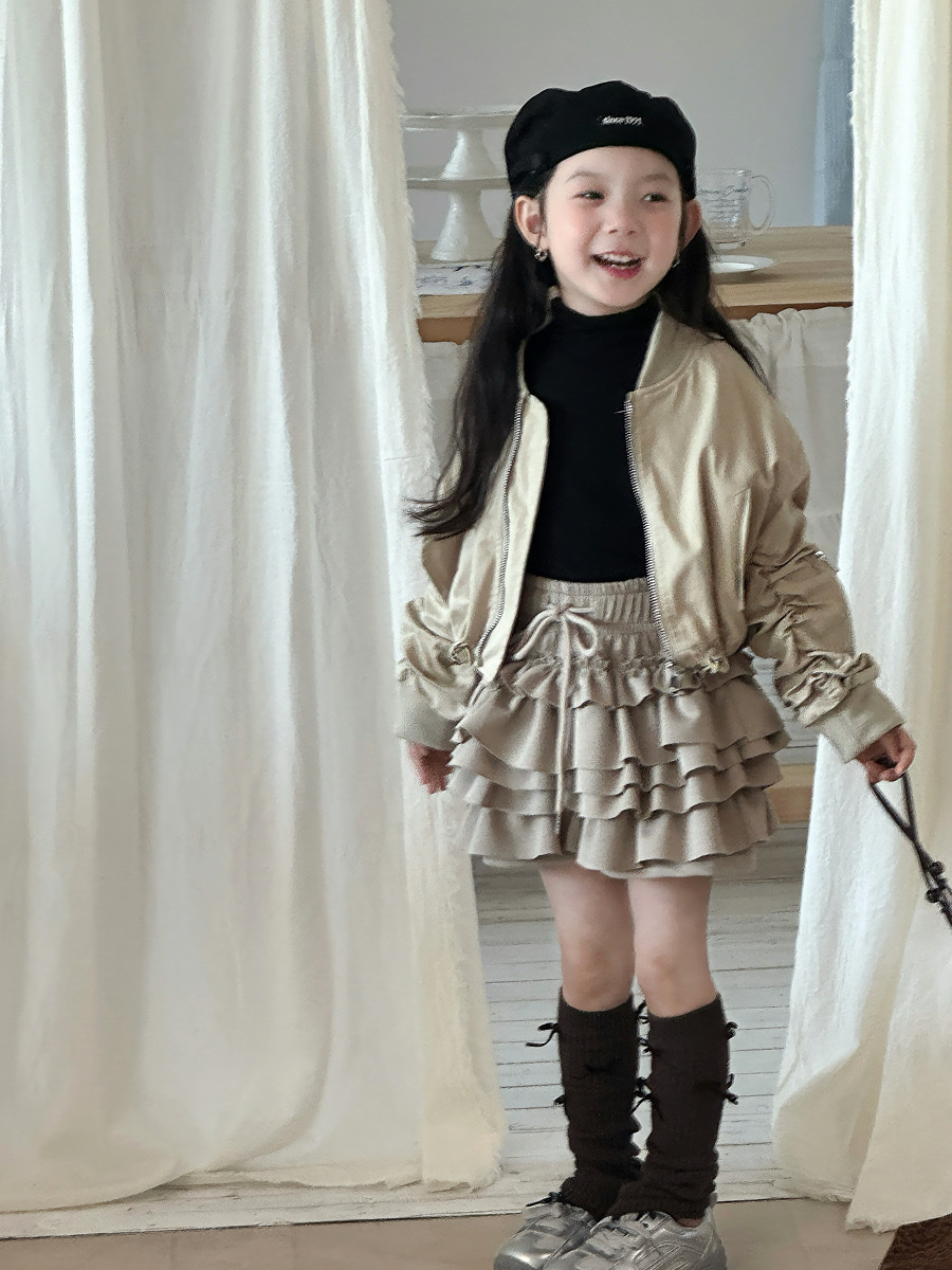 高級感短款皺摺棒球外套