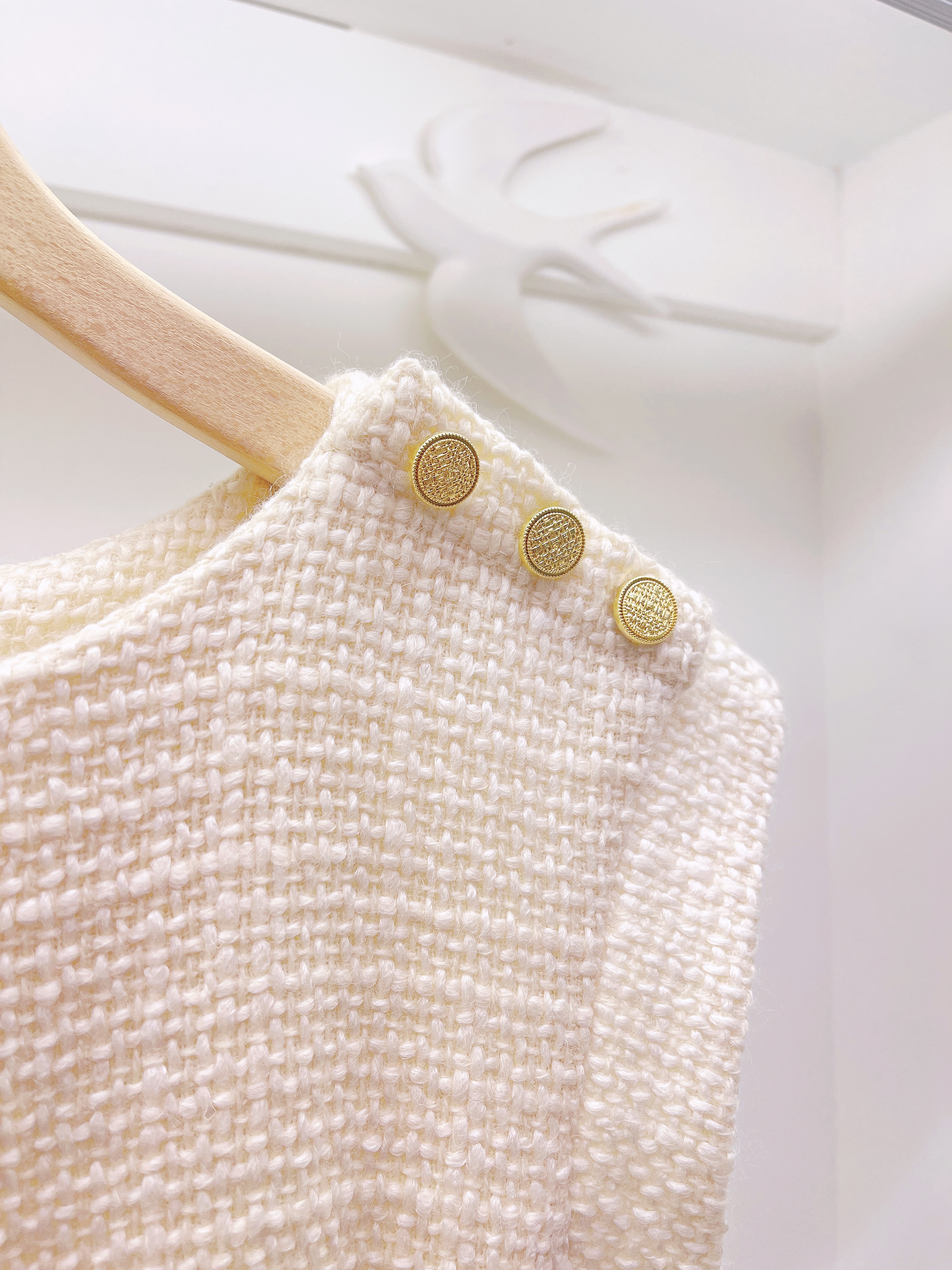 義大利肩金釦軟泥洋裝