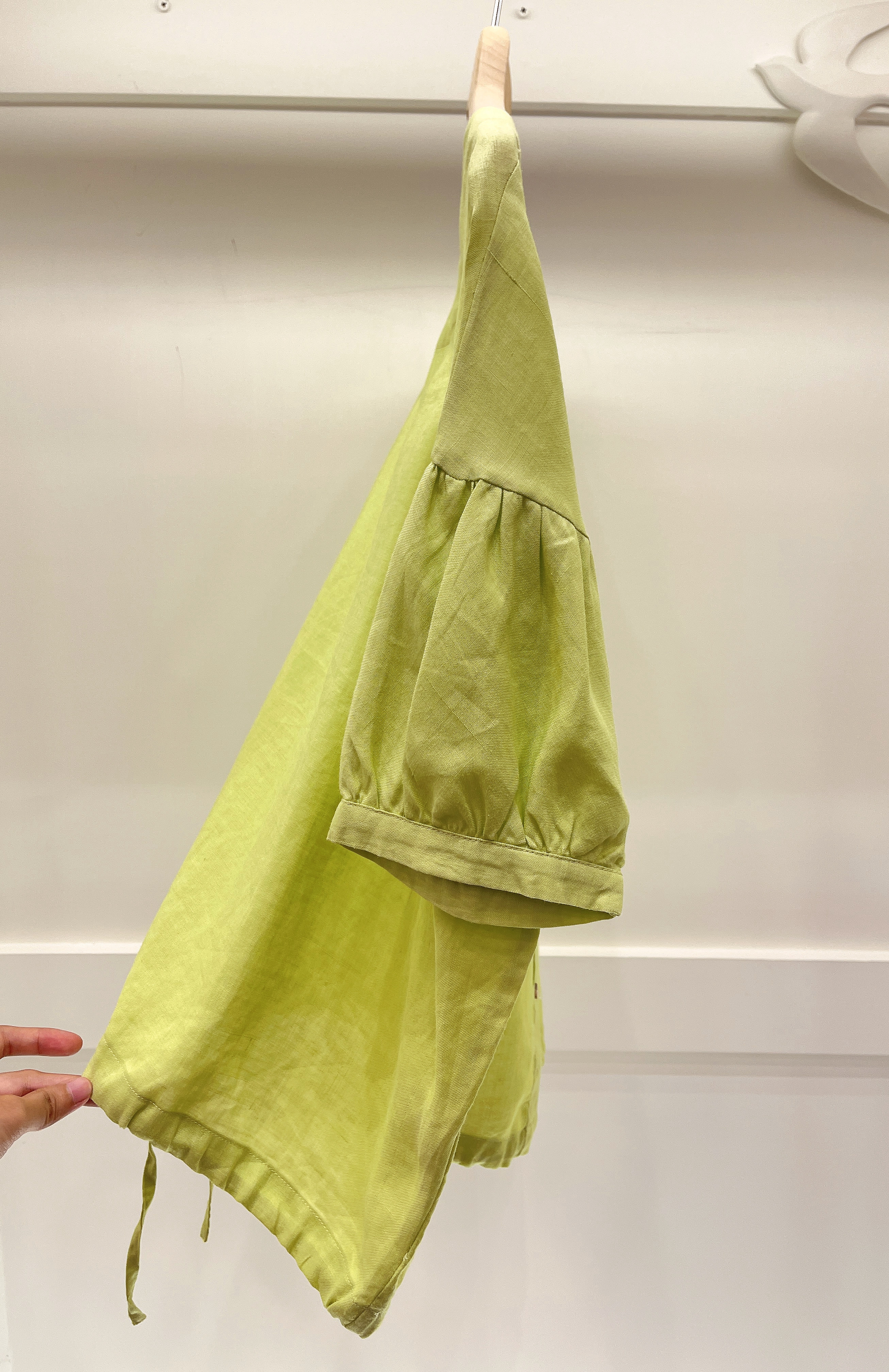 下縮口短袖上衣