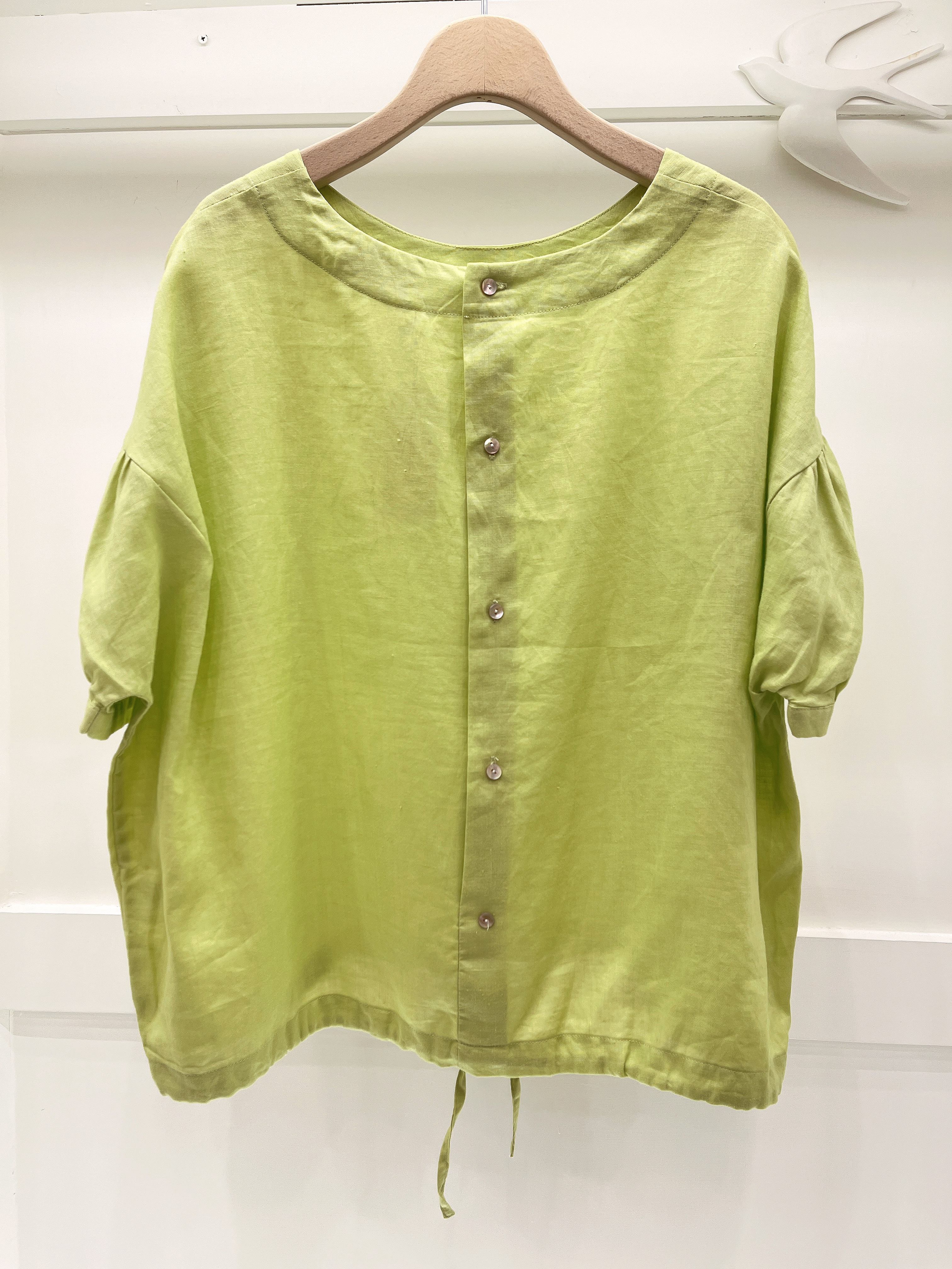 下縮口短袖上衣