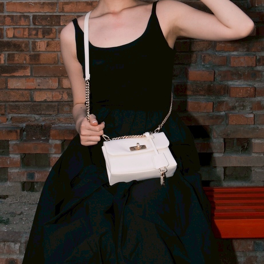 CHARLES & KEITH 小CK Kelly 小號鍊條包 手提包 肩背包 共3色