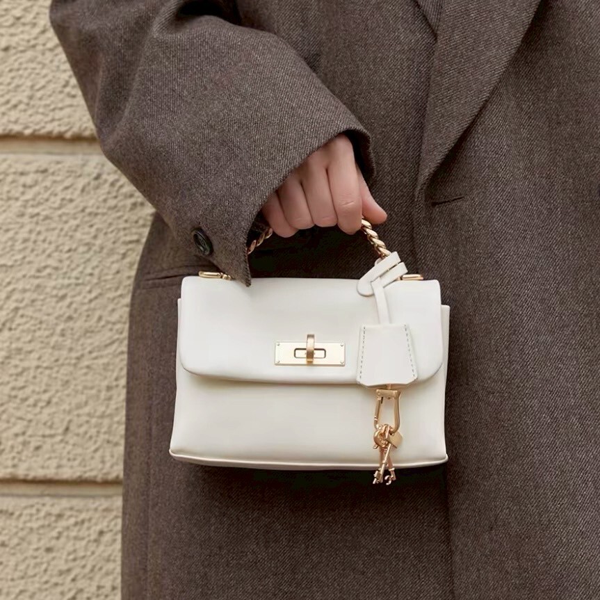 CHARLES & KEITH 小CK Kelly 小號鍊條包 手提包 肩背包 共3色