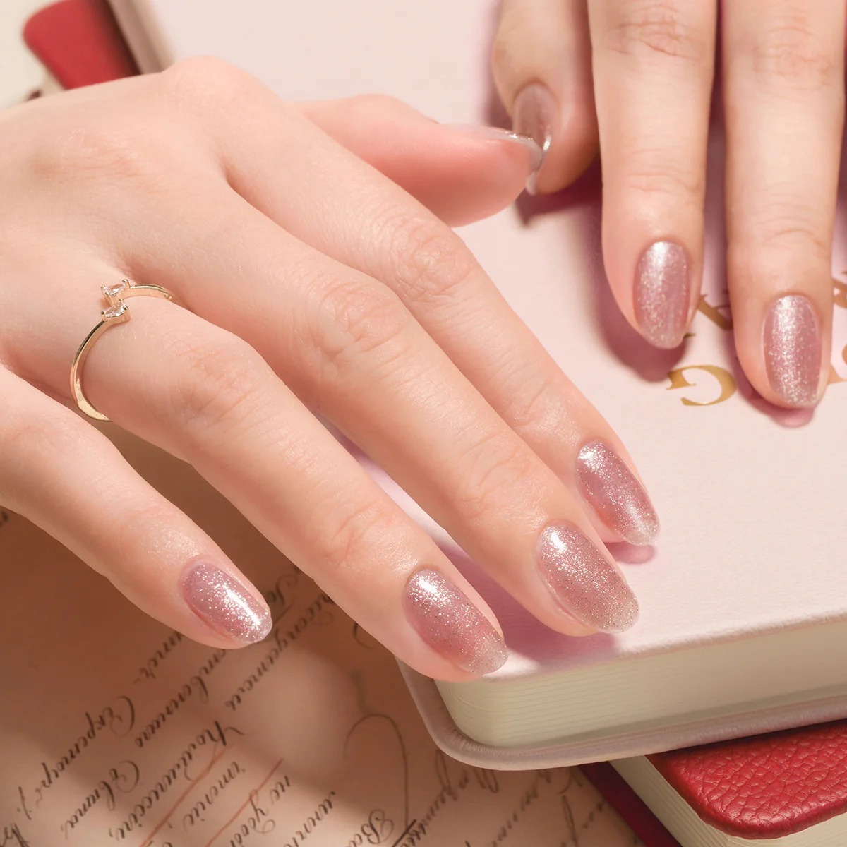 日本Gelme1可撕式Gel甲油  GM-161 Chérie 玫瑰灰粉