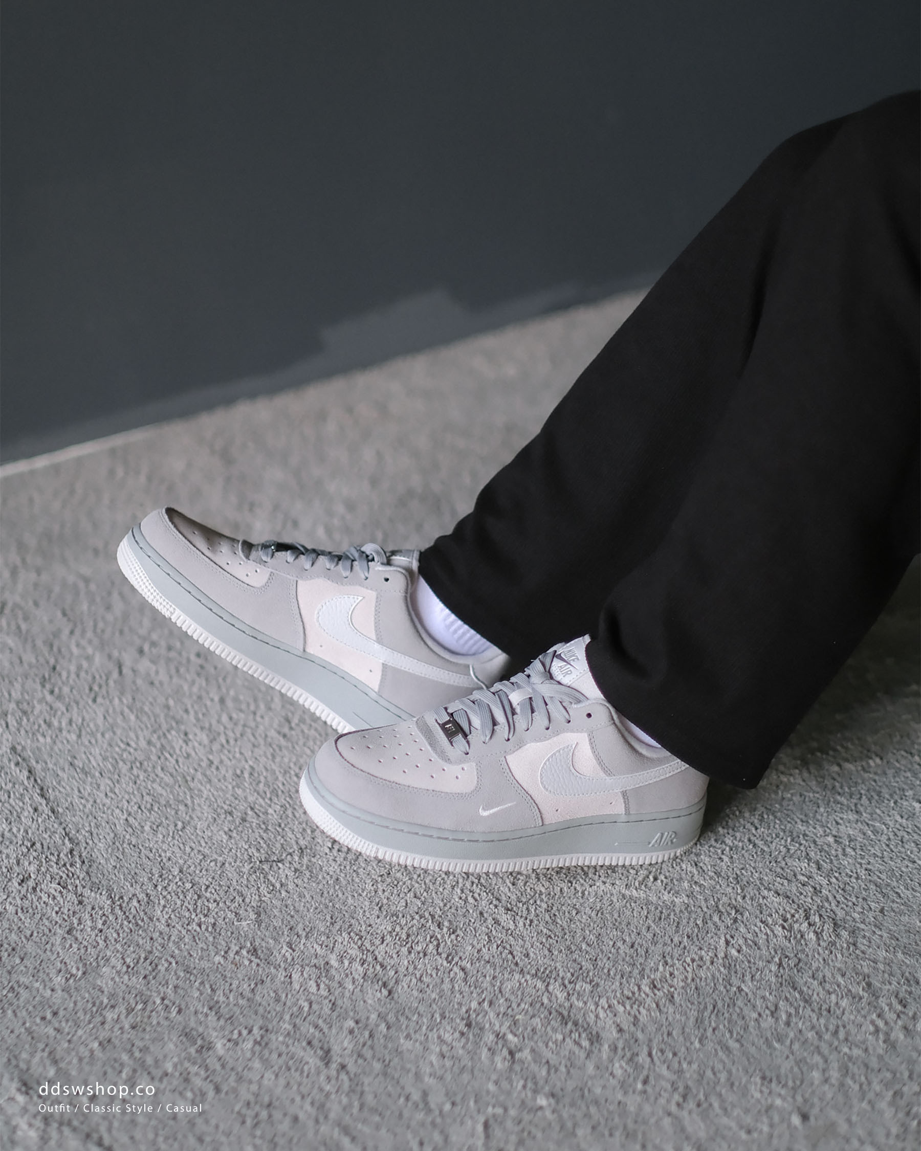 "代購" Nike Air Force 1 Low "Light Smoke Grey" 淺灰麂皮 HV3876-077