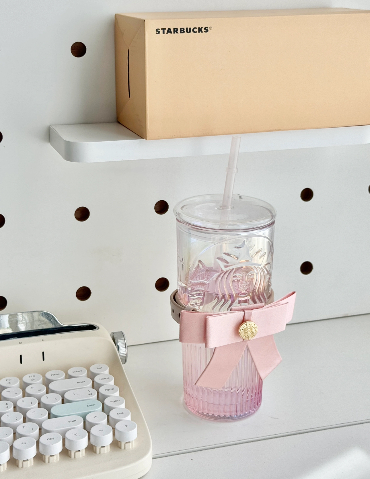 代購-星巴克Starbucks 星動系列 粉紅蝴蝶結 玻璃吸管杯