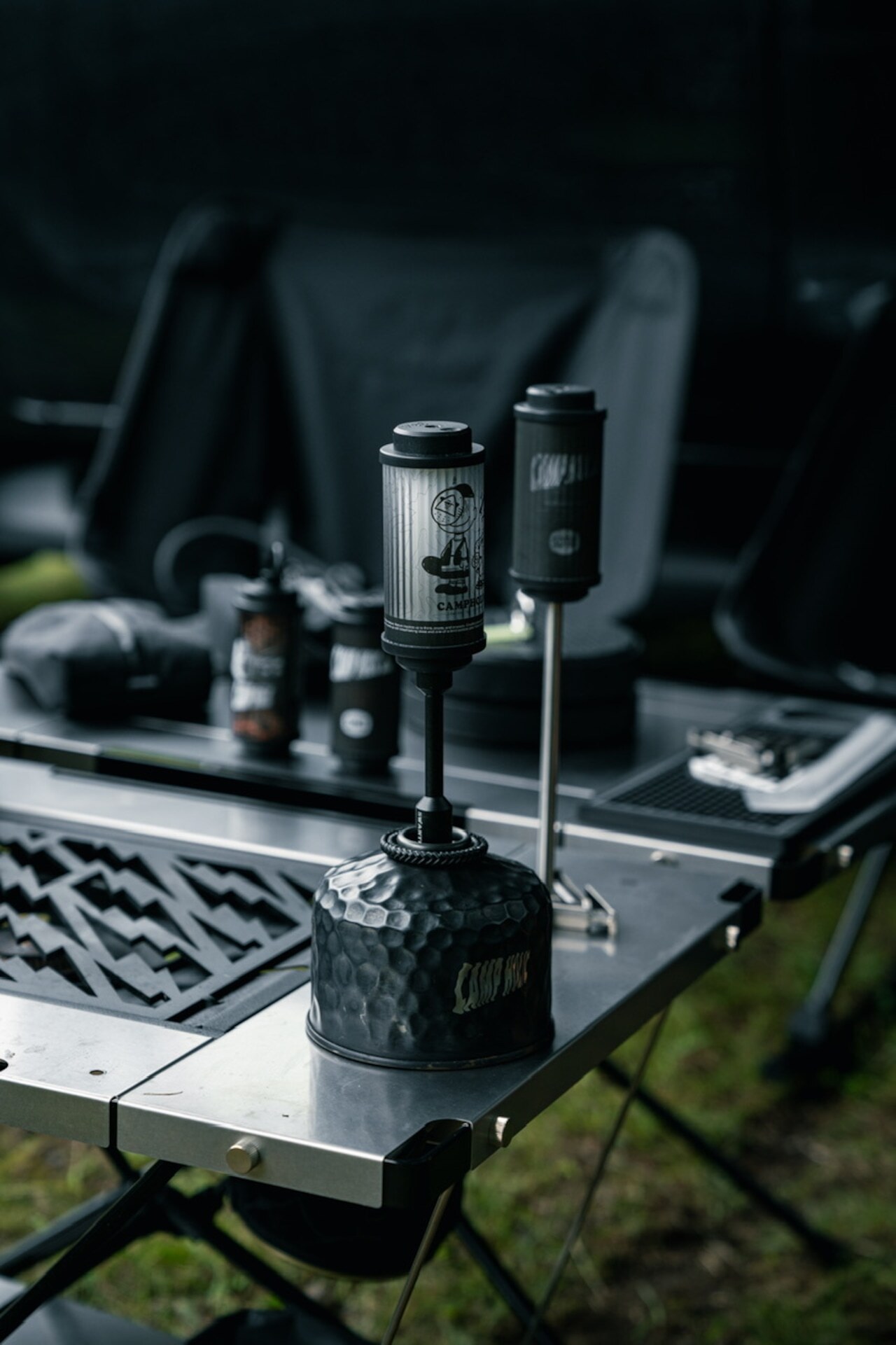 Camp Holic - 聯名38燈HOLINUTS ver. (黑/白)