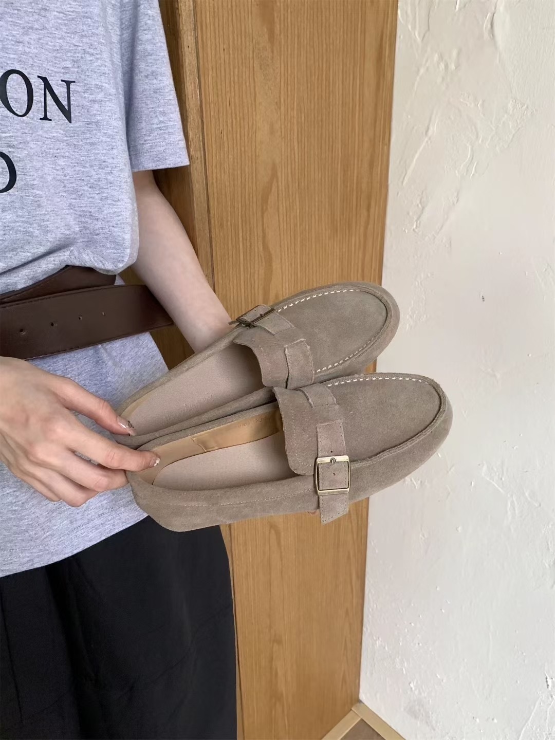 側金屬扣懶人樂福鞋(35-40)