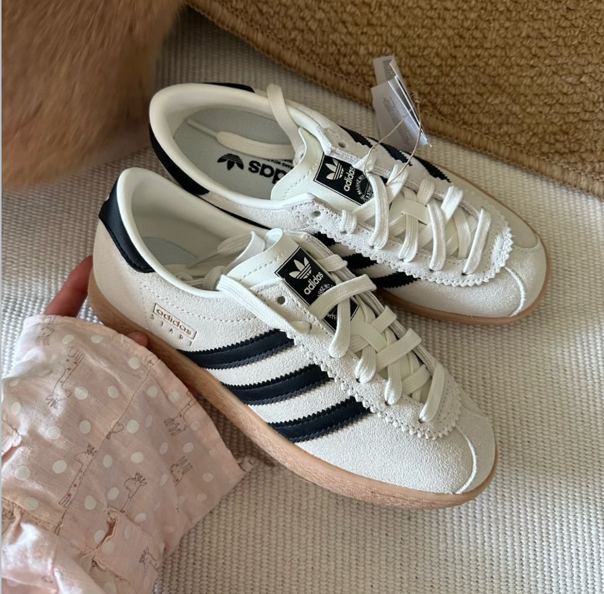 ADIDAS ORIGINALS STADT 奶油灰黑