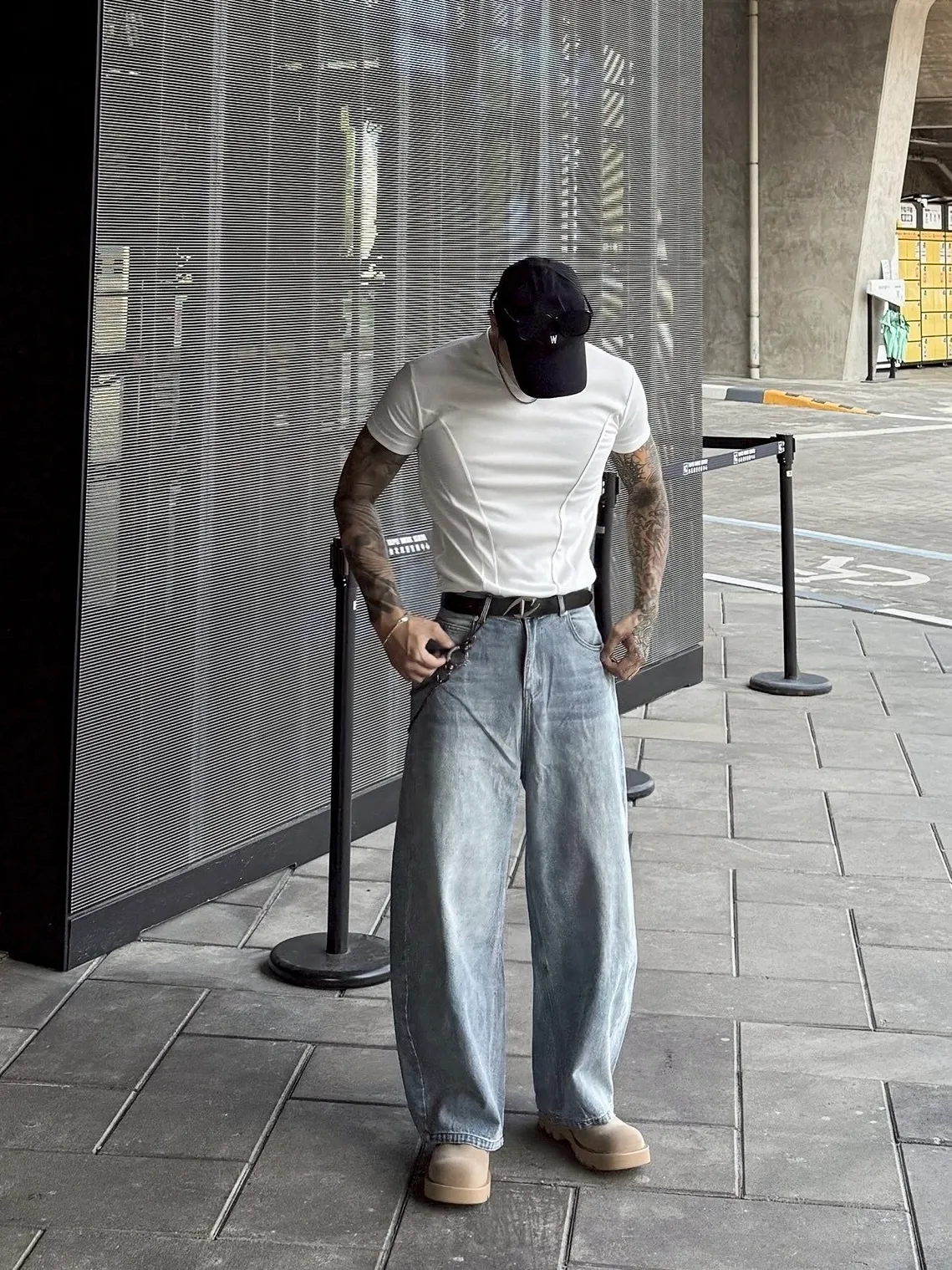 雙車線 修身 質感 合身 短袖