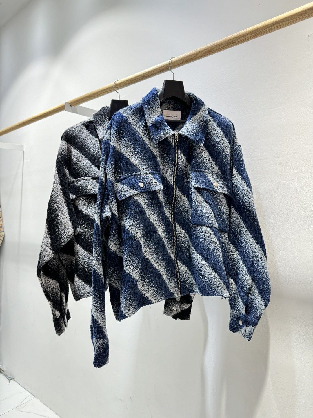 斜紋拉鍊外套 C_y-120JK