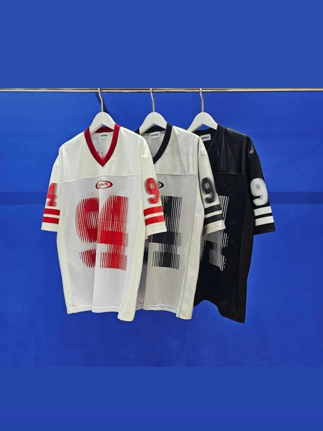 V領數字短袖Tee COVILL-205T