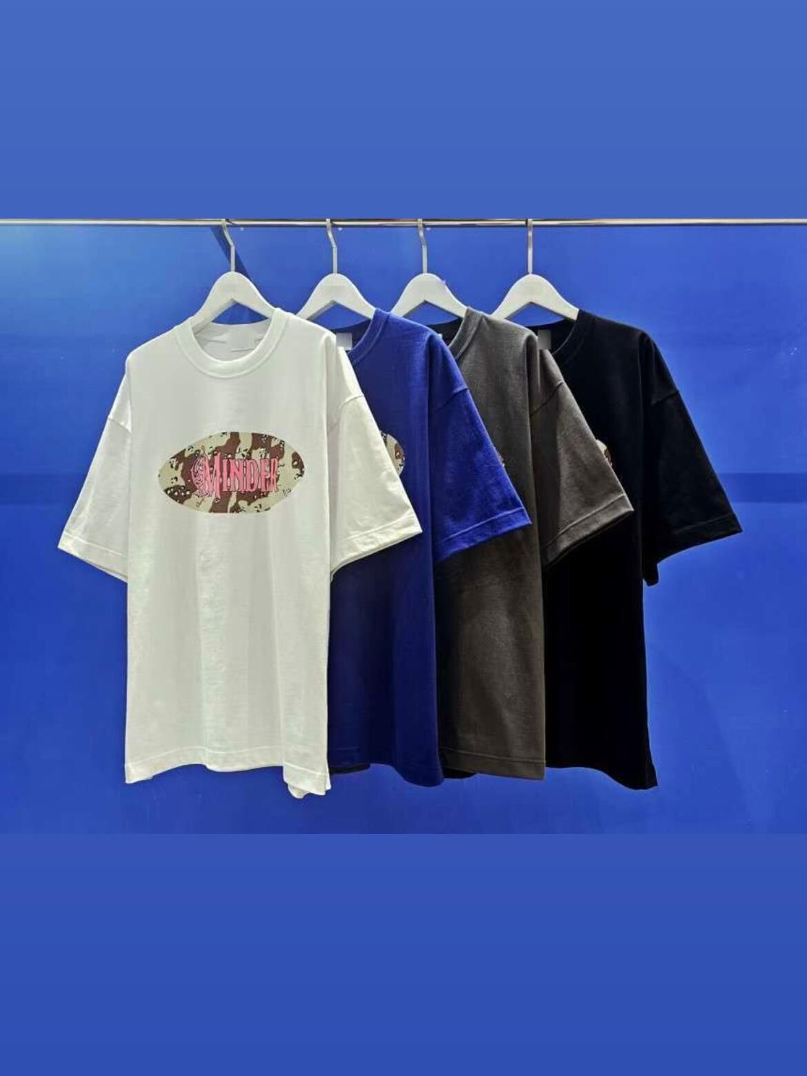 英文字圖案短袖Tee COVILL-215T