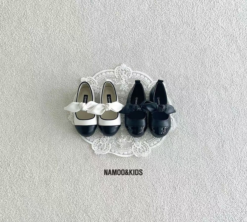 Namoo Sarah Ribbon Mary Jane Shoes