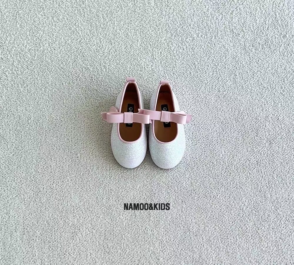 Namoo Pona Glitter Ribbon Mary Jane Shoes