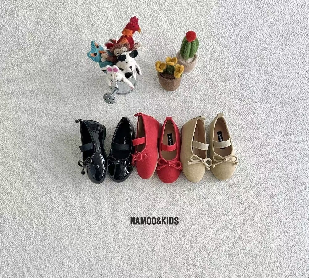 Namoo Mongsil Ribbon Mary Jane Shoes