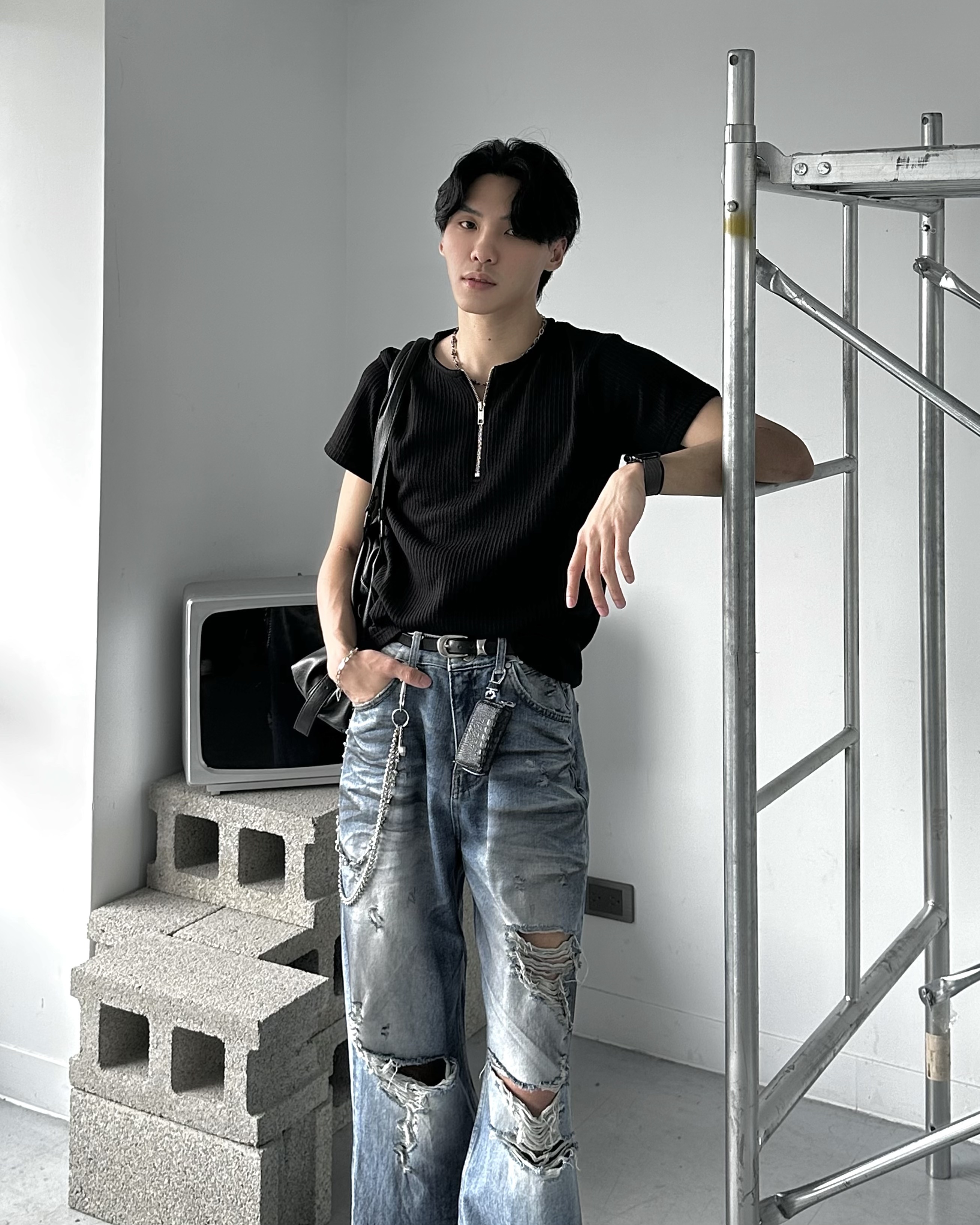 𝐇·𝐓·𝐒 韓國 一眼攻陷 半拉鏈 開襟 螺紋 修身 素面 圓領 上衣 短袖