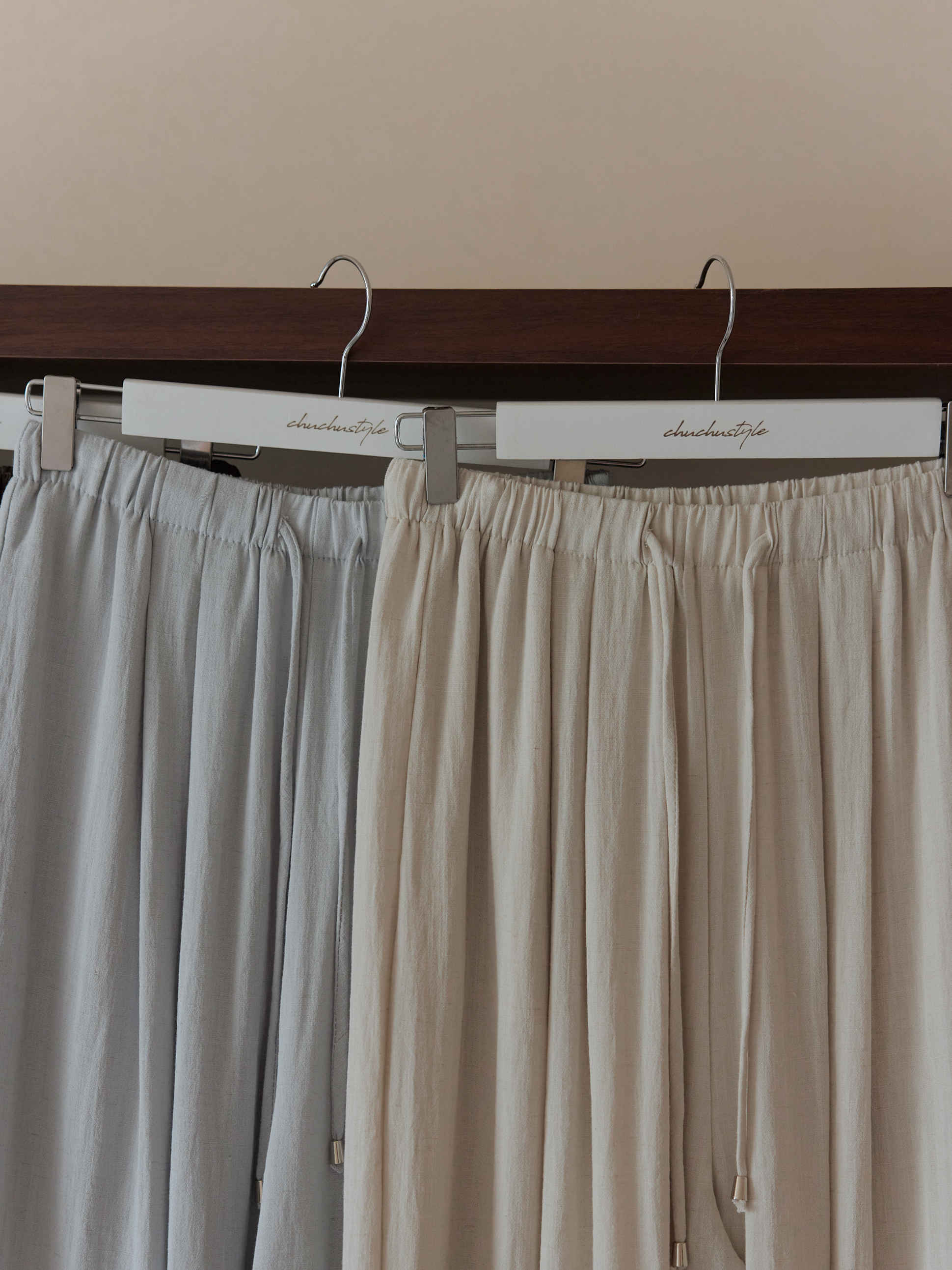 0815chu_1990.jpg 0815chu_1990.jpg