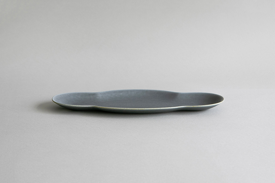 yumiko iihoshi porcelain - pattern D27 煙灰