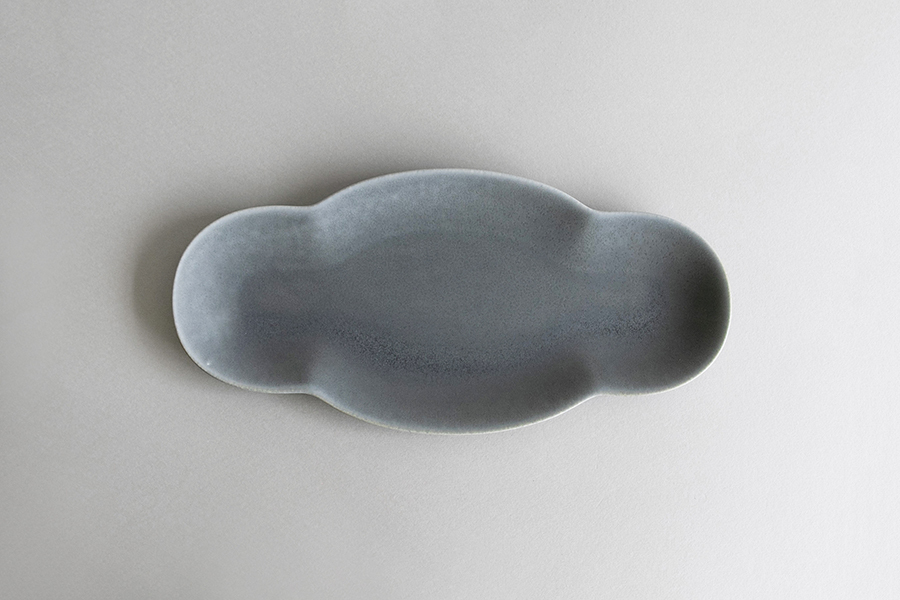 yumiko iihoshi porcelain - pattern D27 煙灰