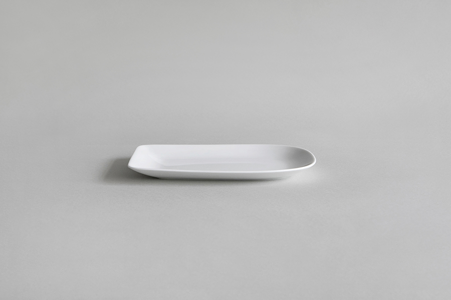 yumiko iihoshi porcelain - pattern H17 白