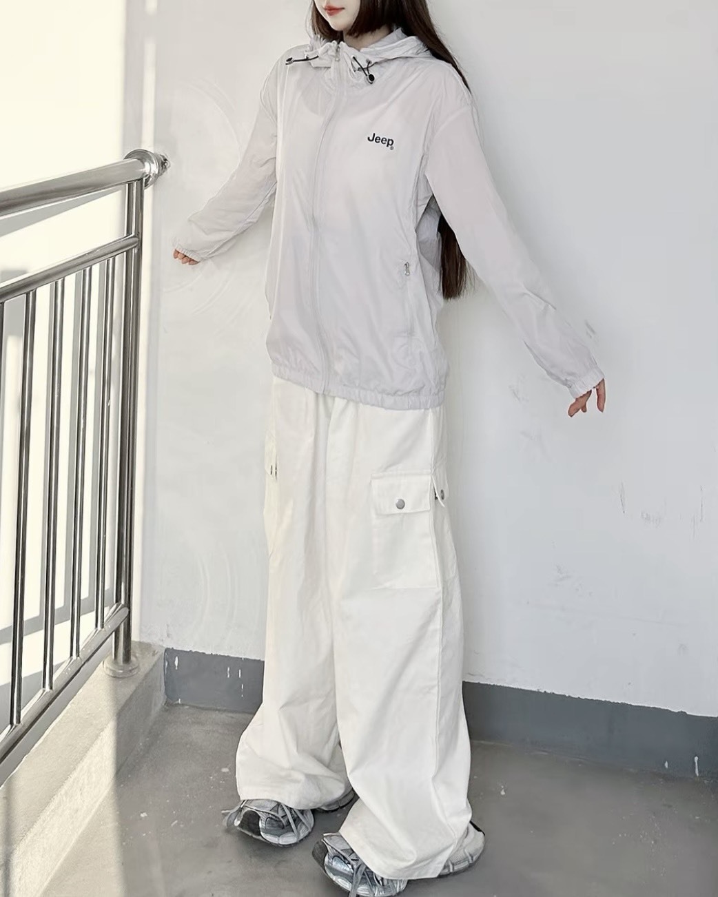 <有防曬係數!!> Jeep UPF50+ 薄款冰絲防曬外套
