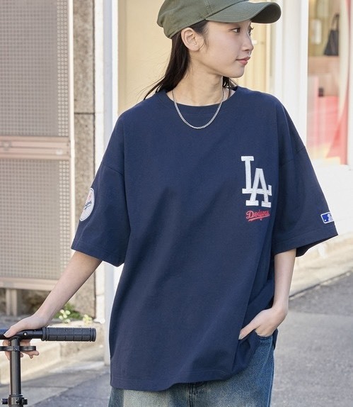 #日本連線預購 MLB 貼布刺繡 大廓形 短踢 六色