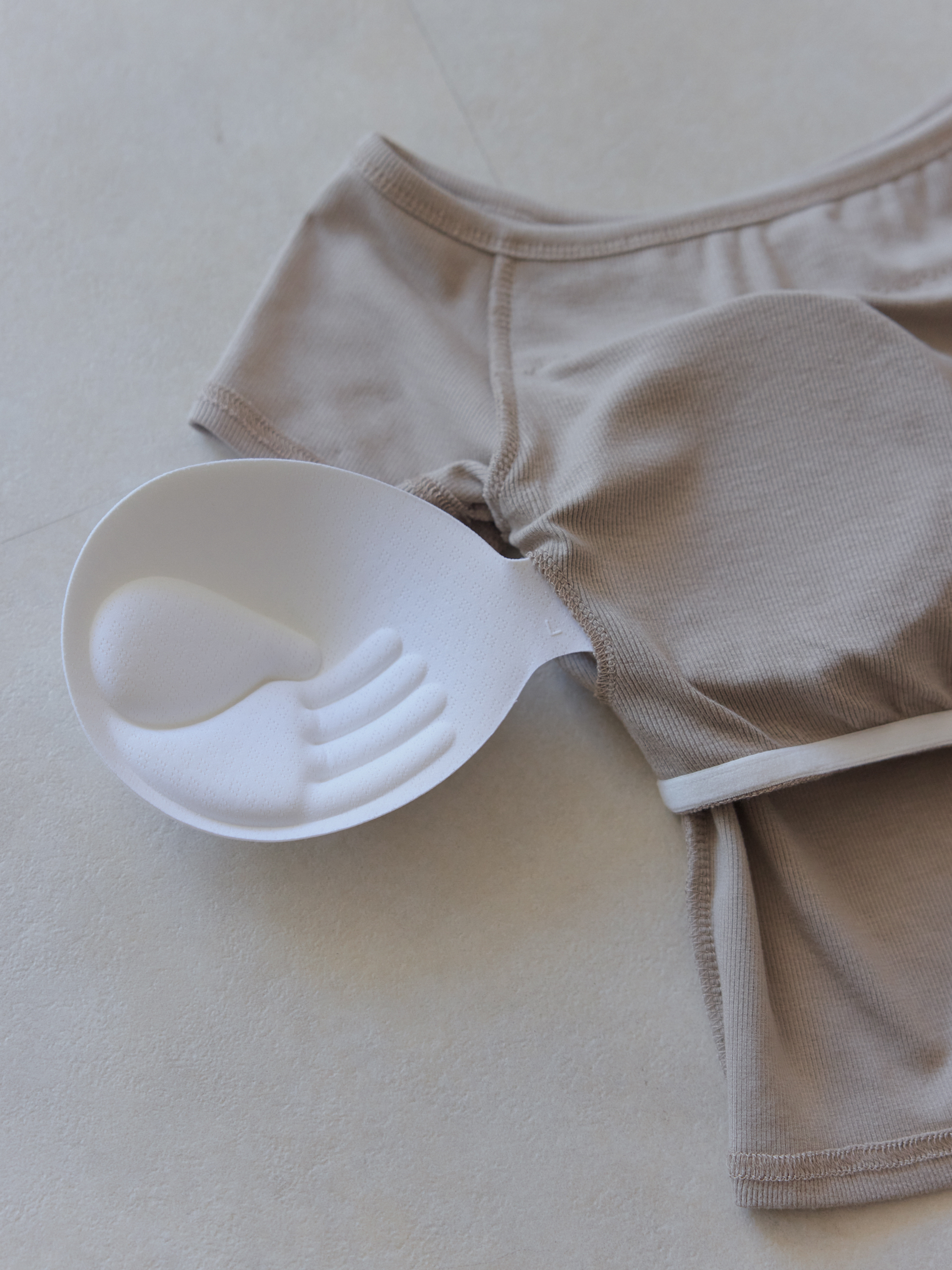 0815chu_1984.jpg 0815chu_1984.jpg