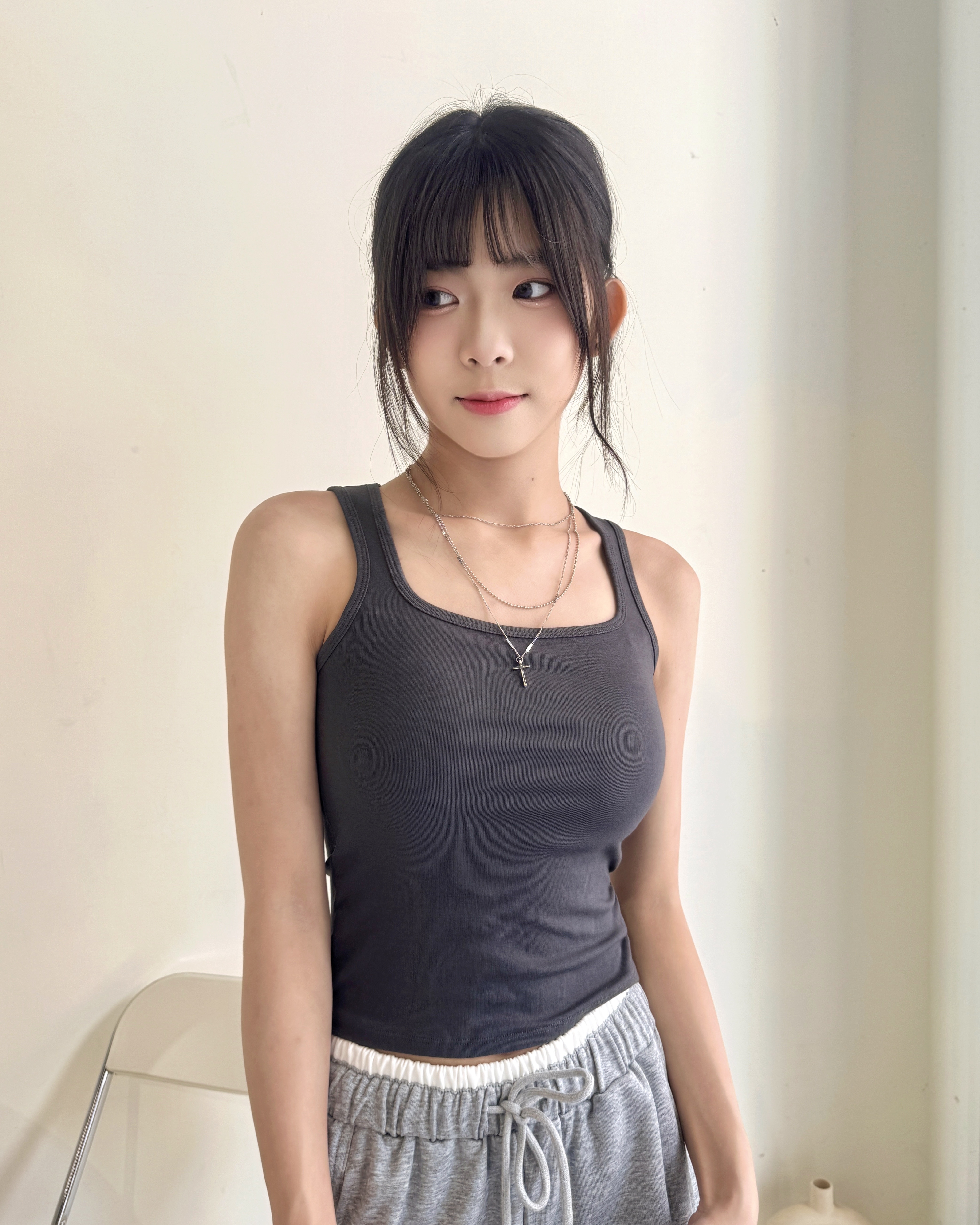 大U領舒適背心(附胸墊)-1347