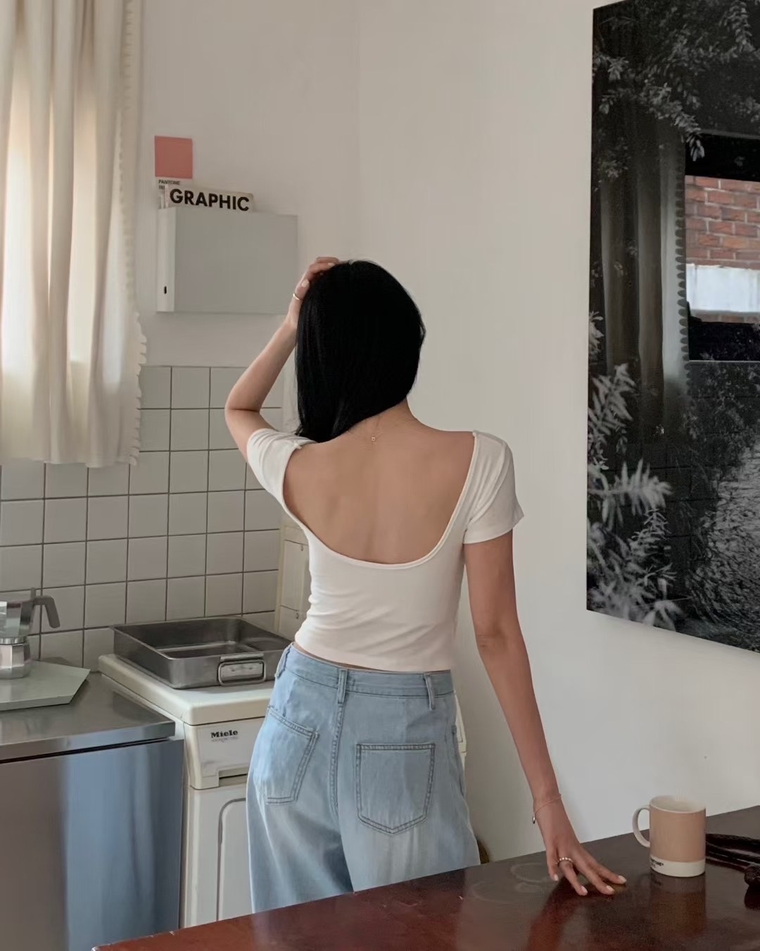 【韓國連線款】露背方領皺褶領口上衣（有罩杯）