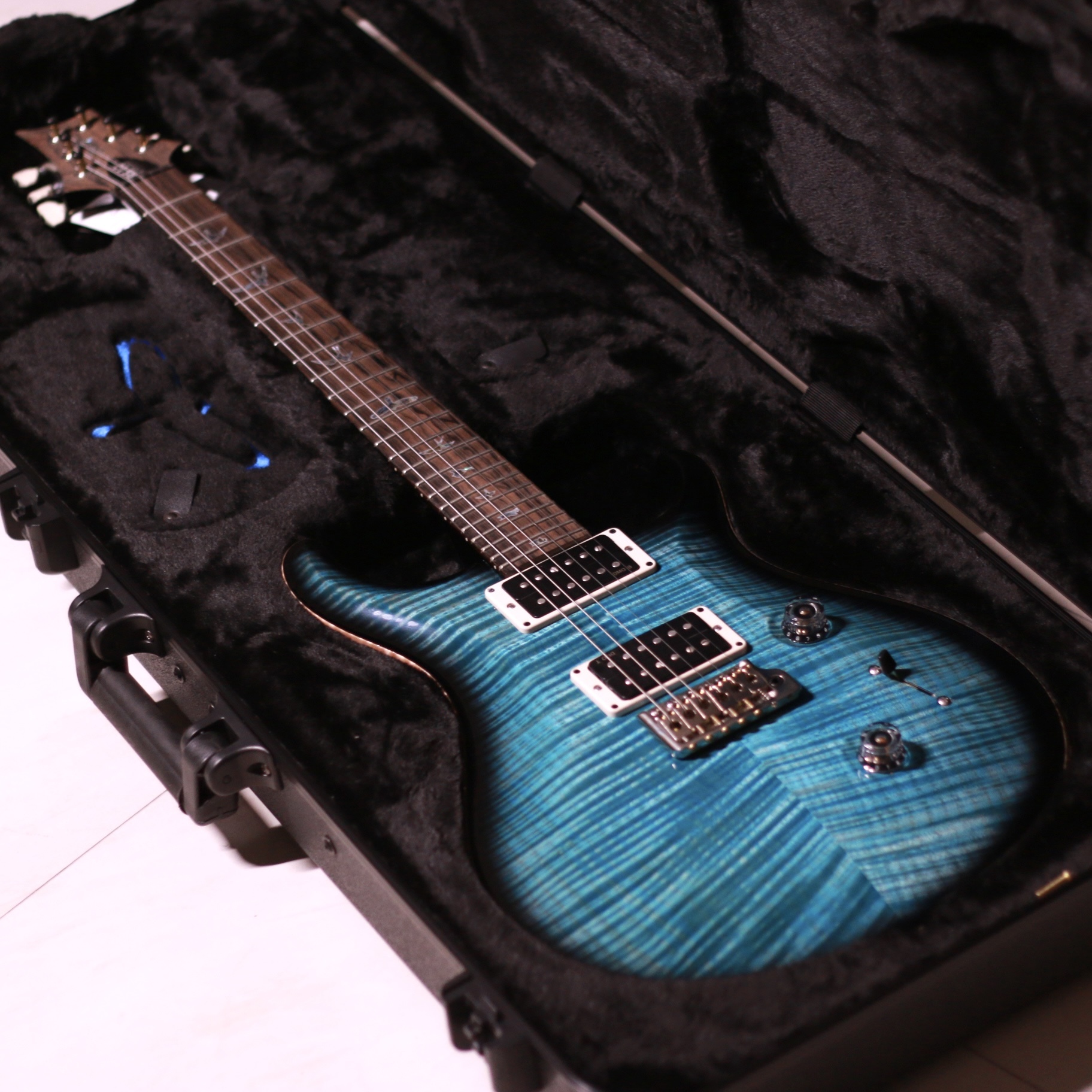 PRS PRS 40TH Anniversary Custom 24 Limited - Sub Zero Smoke Burst 第 4 張圖片｜三峽配件 / 週邊