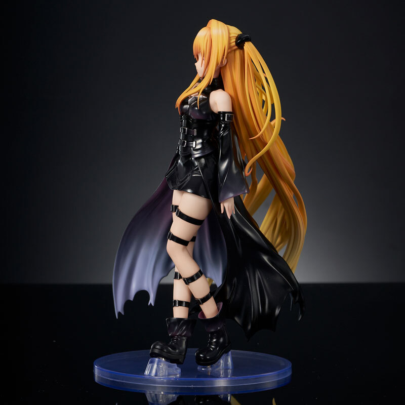 Feb Union Creative To Love-Ru Darkness Golden Darkness Black Trance ver. Complete Figure Pre-order