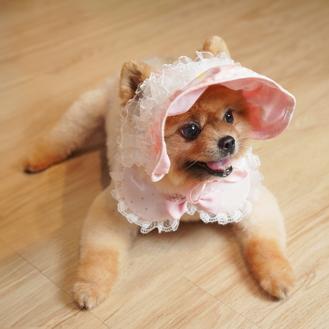 Lace Sun Hat with Peach Flower