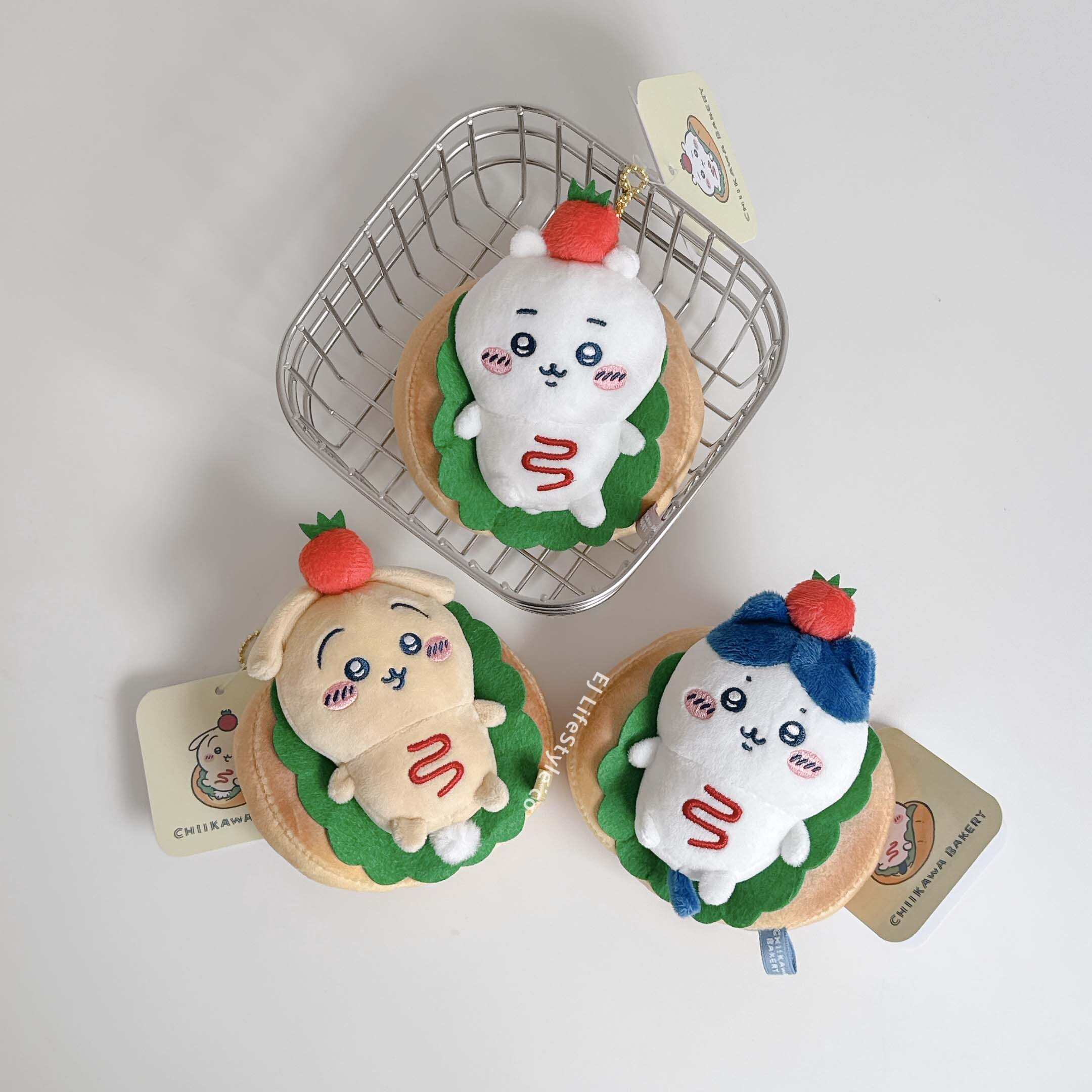 🇯🇵 CHIIKAWA 吉伊卡哇 麵包店系列 三明治 吊飾 烤焦 吉伊 烏薩奇 小八 / 現貨