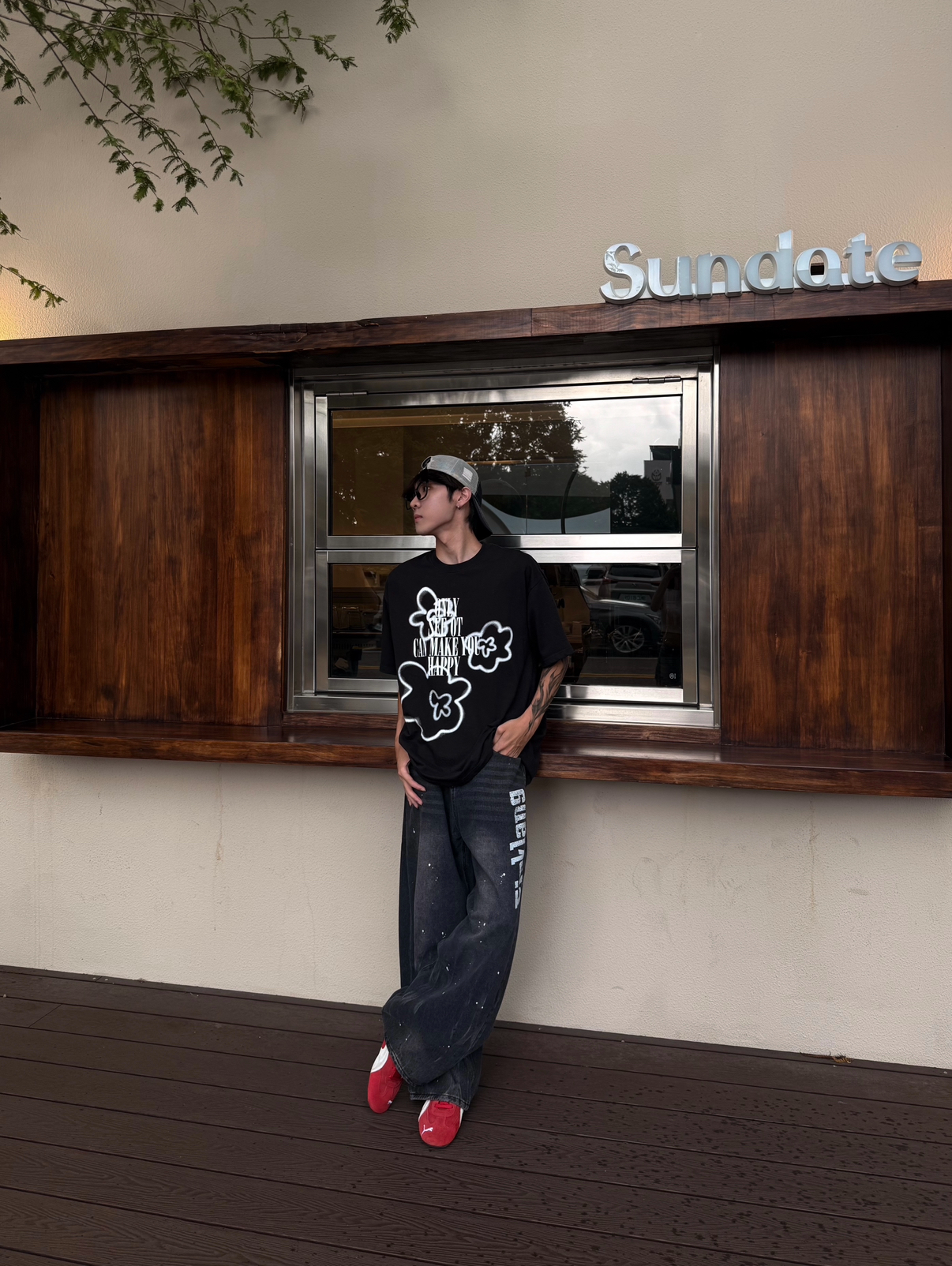 (部分現貨) 潑墨斑駁英文闊腿牛仔褲