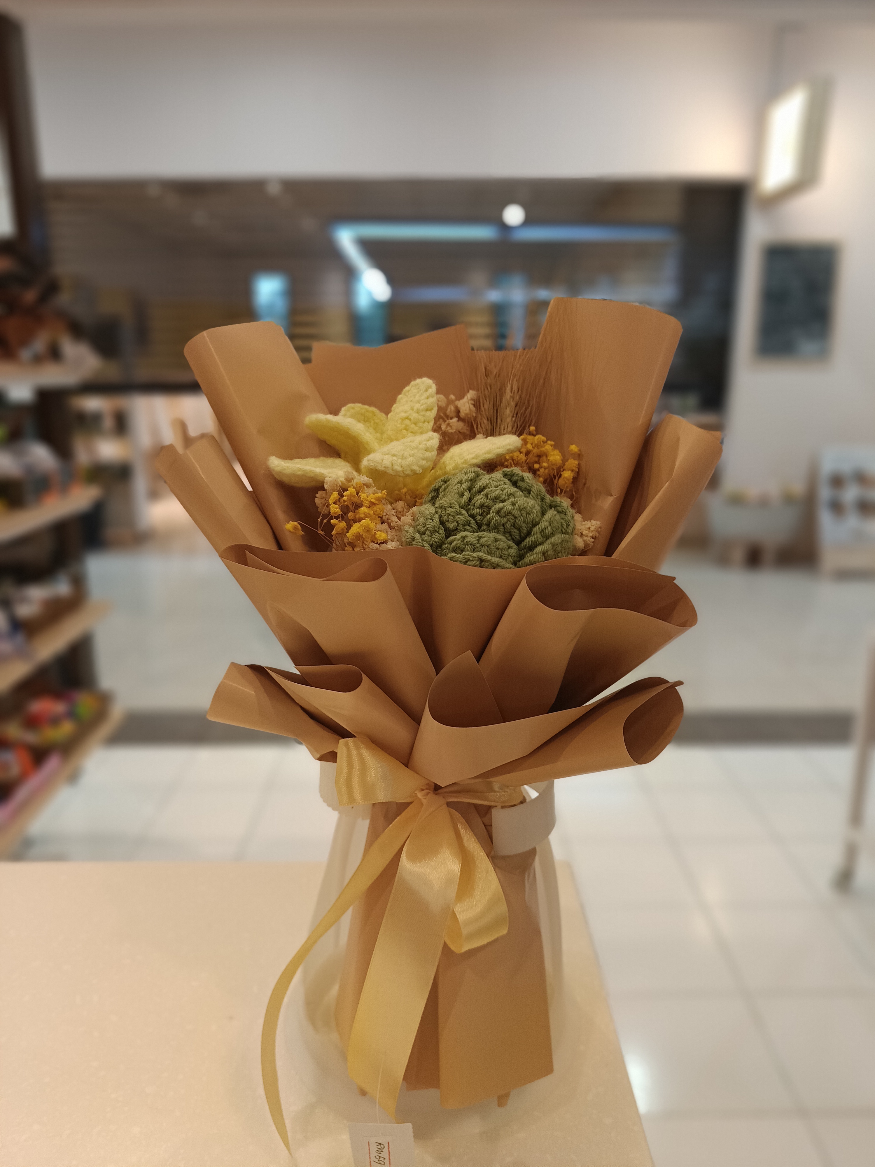 Hand Bouquet - HB111