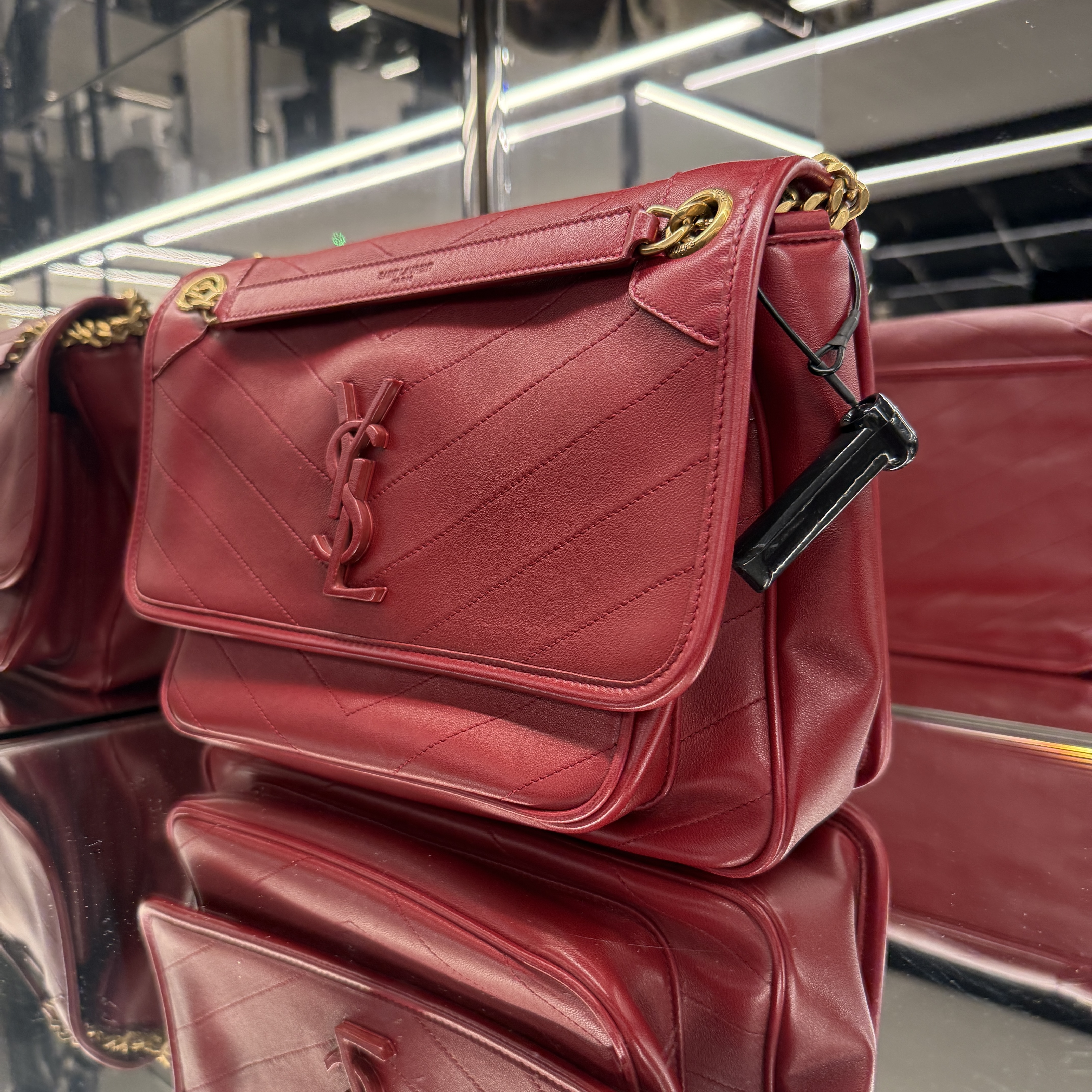 Saint Laurent Lamb skin Niki Medium chain bag Red 633158