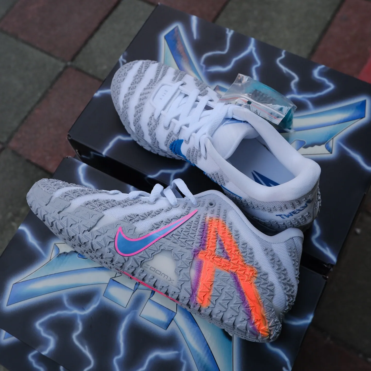 (預訂) Nike Ja 3 - Light Show