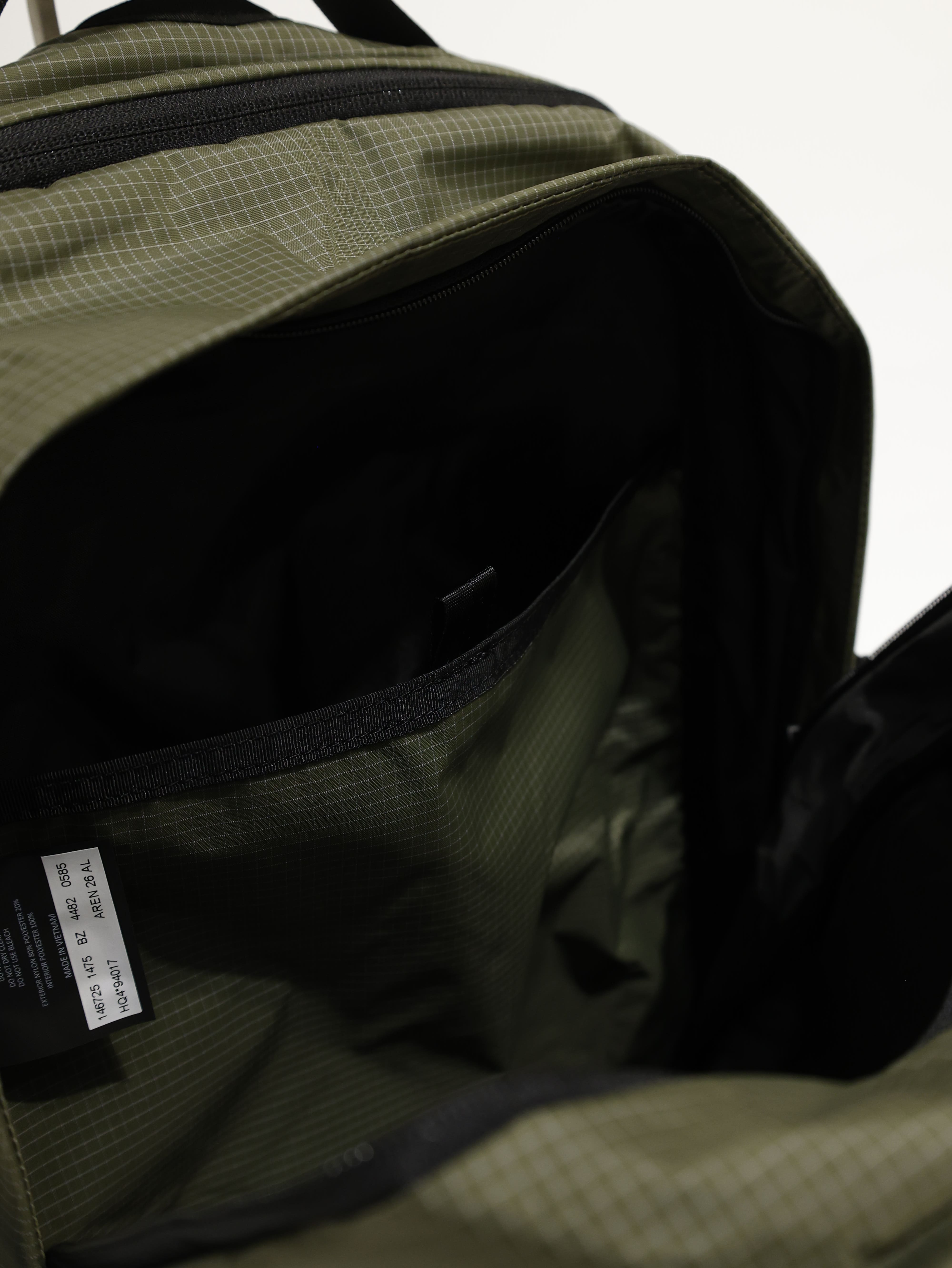 GREGORY 26L AREN AL 輕量後背包 筆電包 GG146725