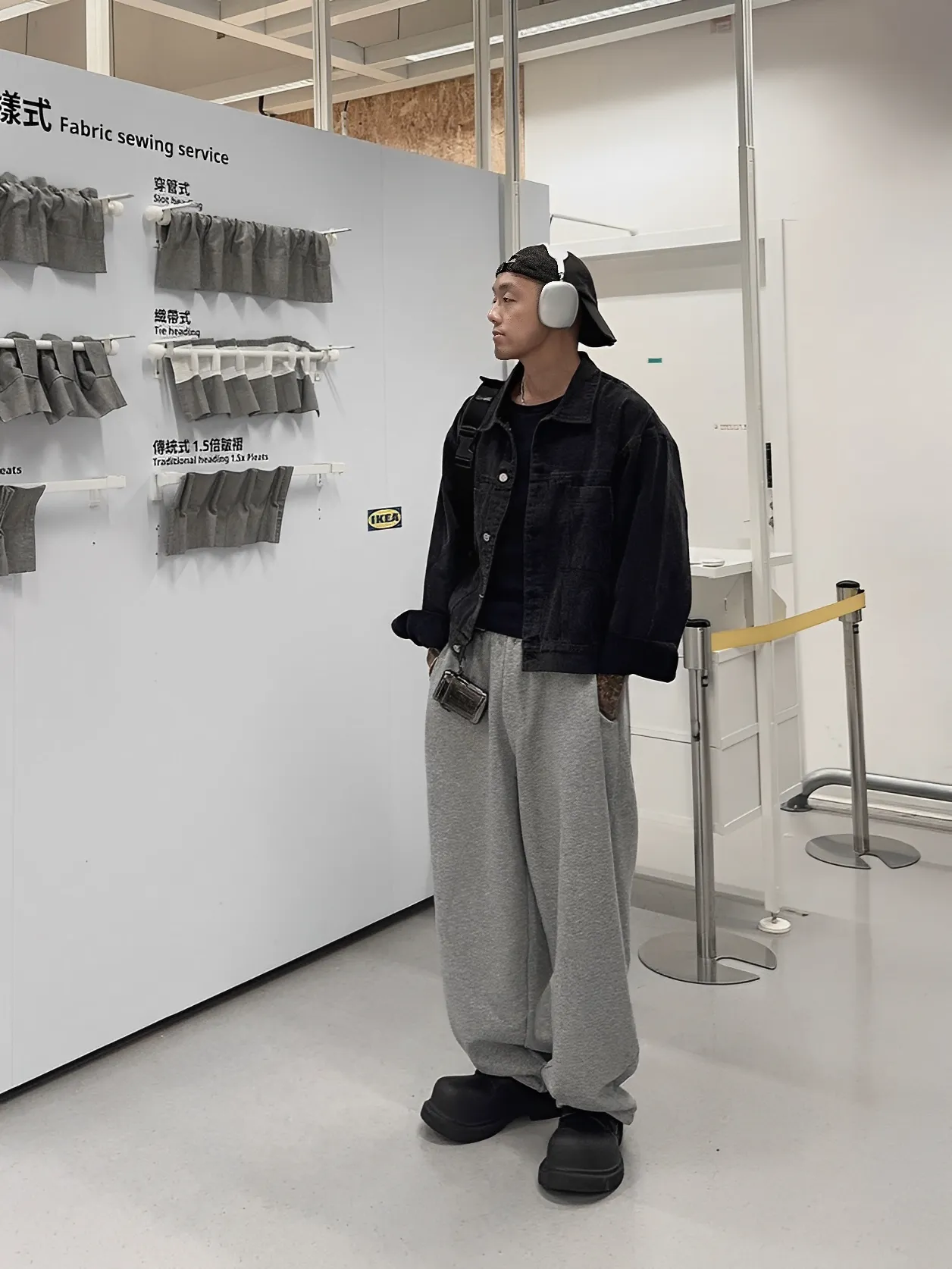 黑系 寬短 水洗 牛仔 外套 牛仔外套