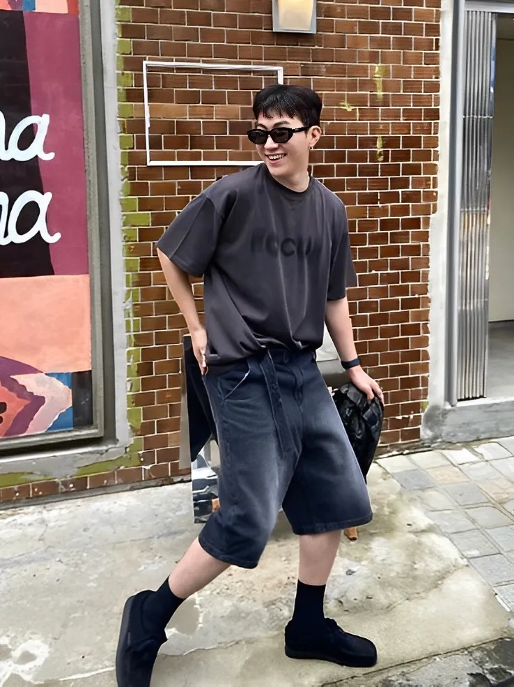 Focus 模糊 造型 設計 英文 寬鬆 短袖