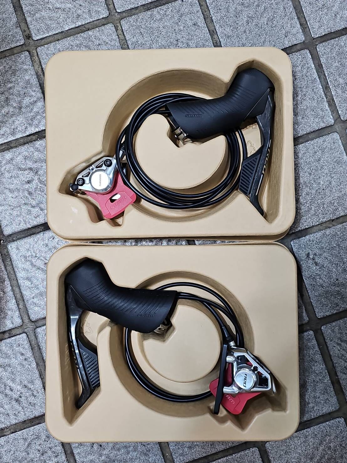 SRAM RED E1 AXS  無線電變 油壓碟煞系統 煞變把組 卡鉗 左前右後剎變把組 油管