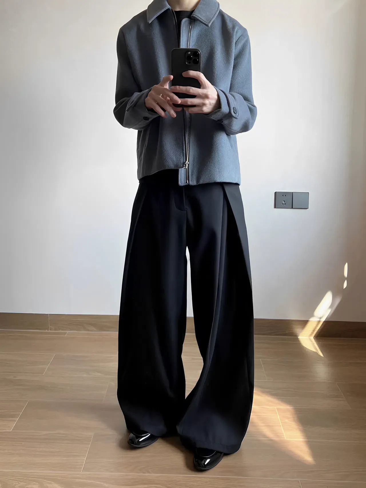 立體 摺線 寬鬆 闊腿 西裝 長褲