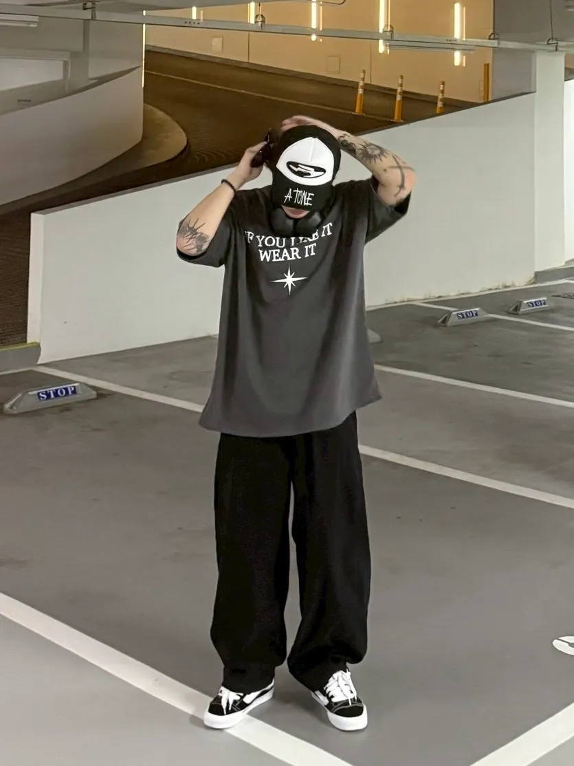 斑駁 芒星 寬鬆 落肩 短袖