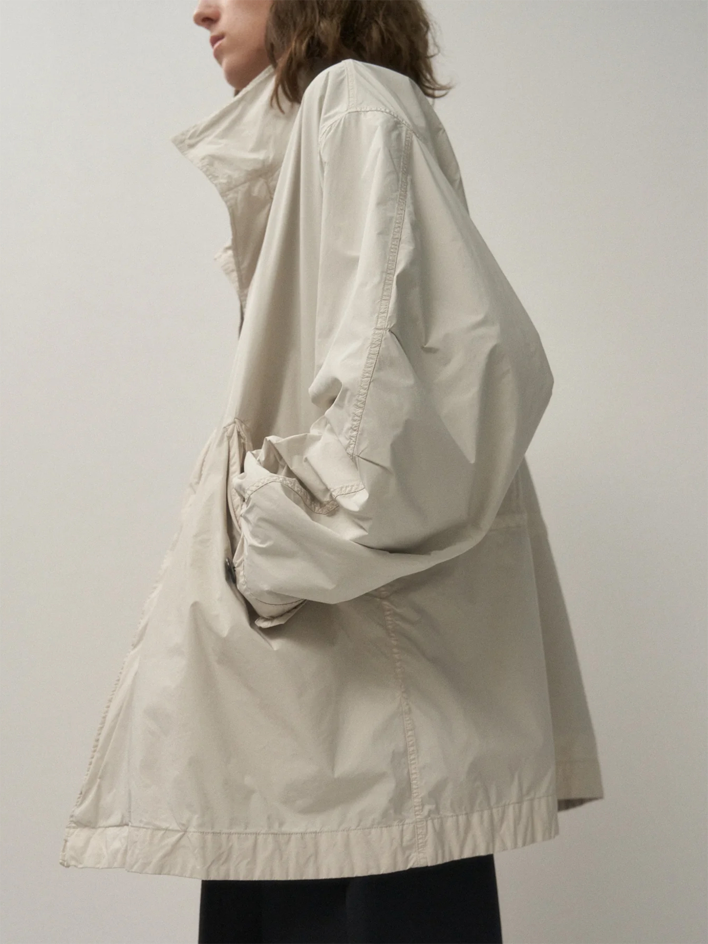 ATON Air Weather Short Mods Coat