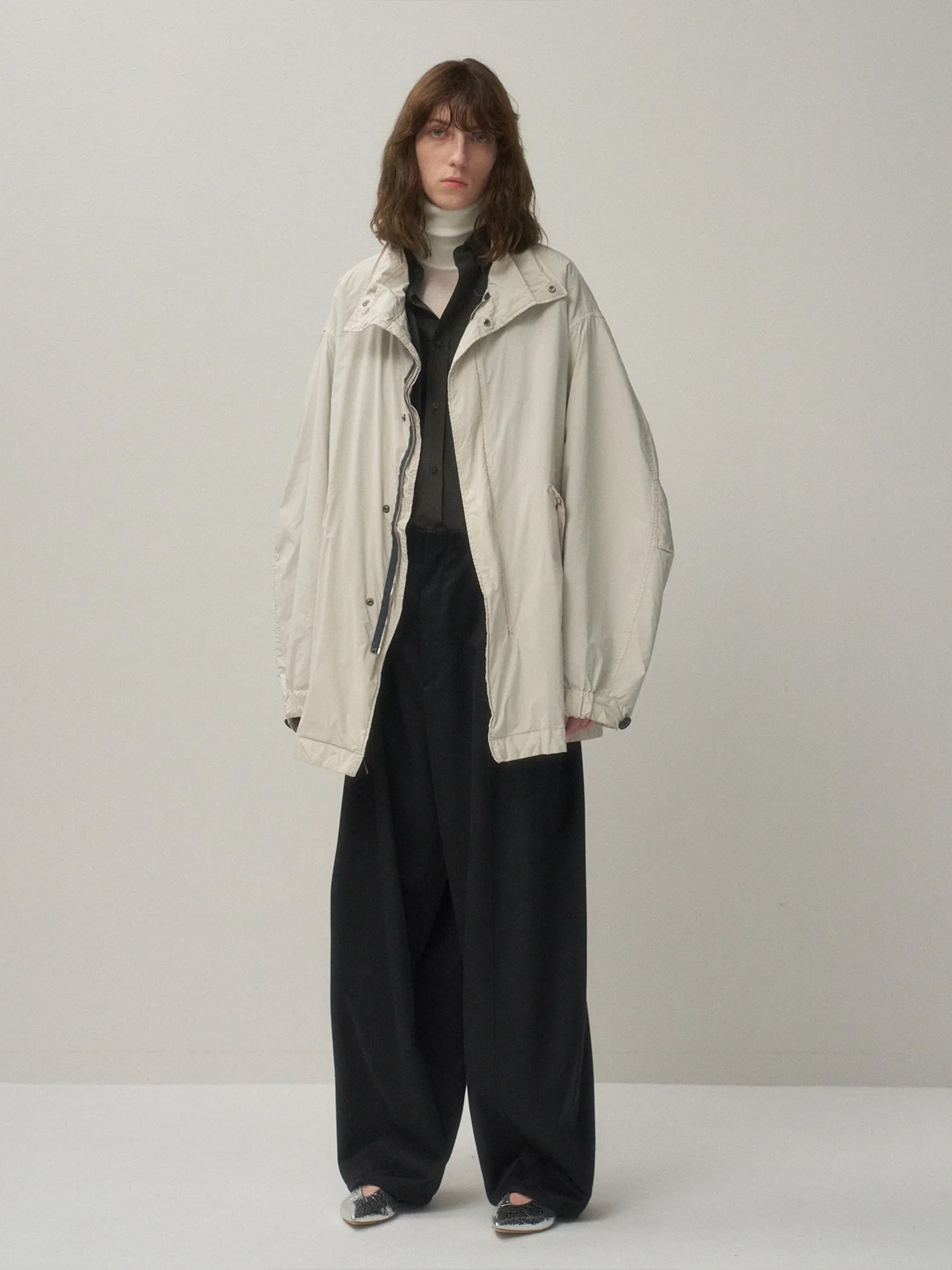 ATON Air Weather Short Mods Coat